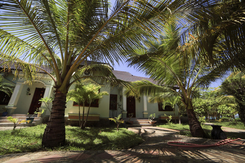 Gold Rooster Resort Phan Rang Eksteriør billede