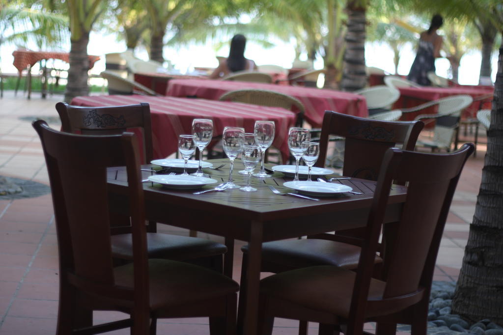 Gold Rooster Resort Phan Rang Eksteriør billede